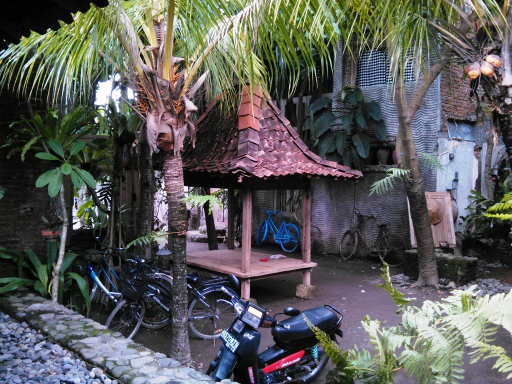 Omah Guyub Yogyakarta Bagian luar foto